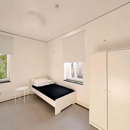 Stylische Messewohnung Mit Garten & Parkplatz アパート ハノーファー